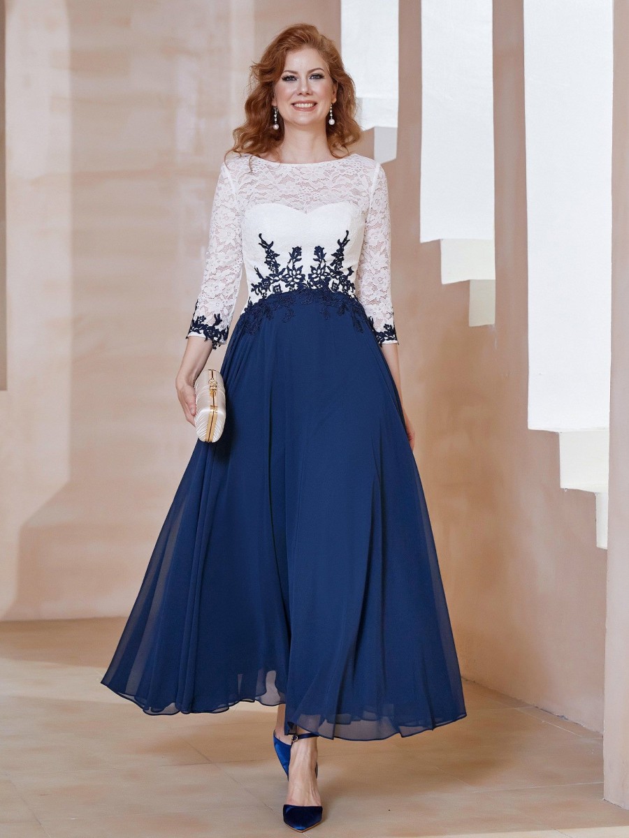 Mere BABARONI FR | Robe En Mousseline Avec Longueur De Mollet A Col Applique Bleu Marine