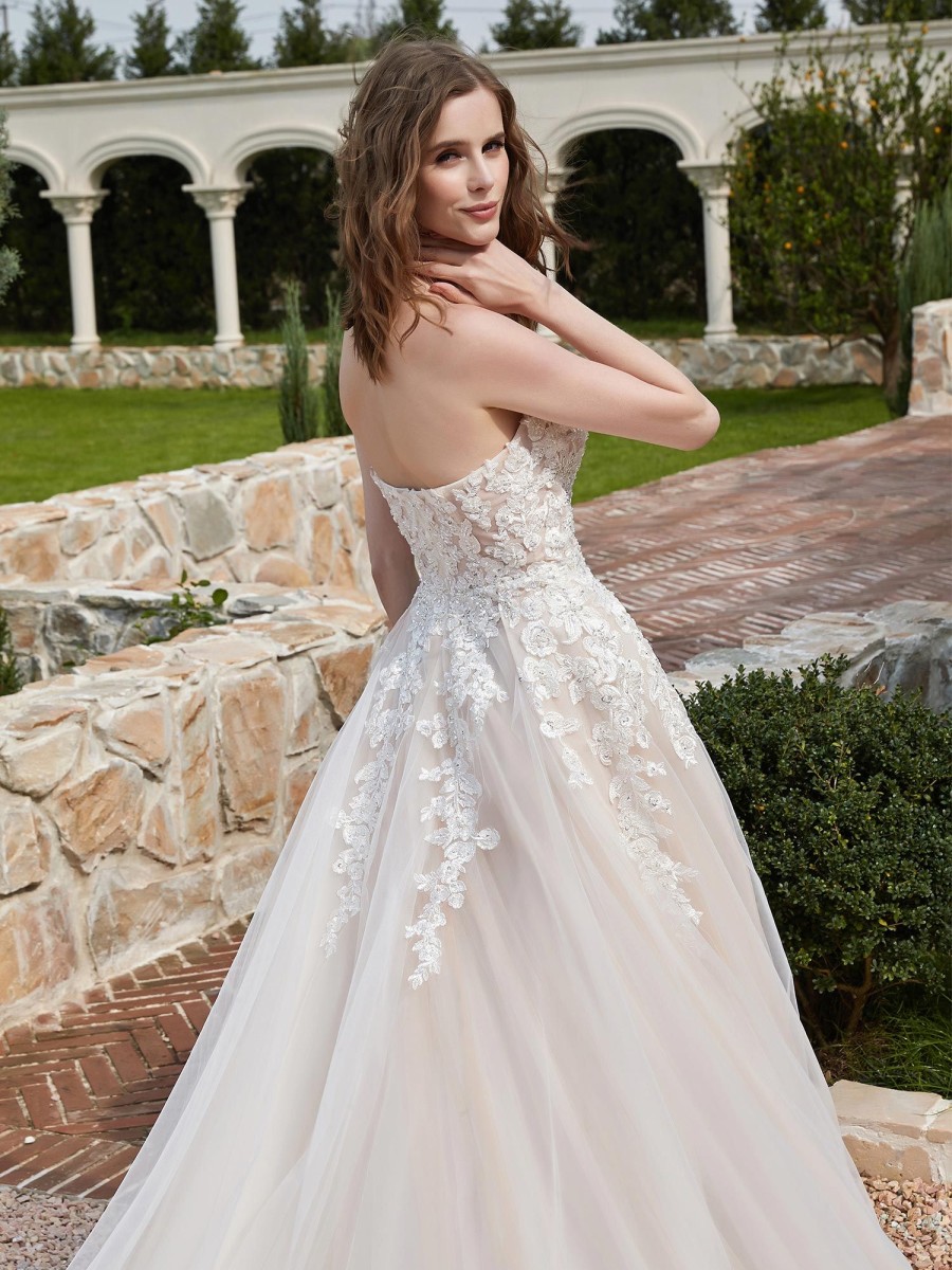 Robes De Mariee BABARONI | Robe De Mariee A Col En Coeur En Tulle Avec Paillettes Ivoire