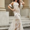 Robes De Mariee BABARONI | Robe De Mariee Sirene En Dentelle A Franges Avec Traine Balayage Champagne